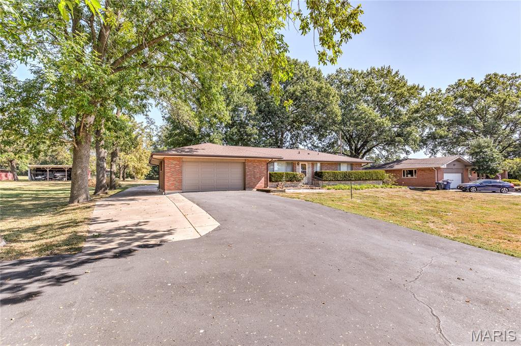 2395 Charbonier Road