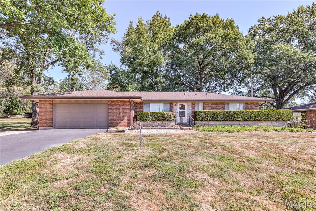 2395 Charbonier Road