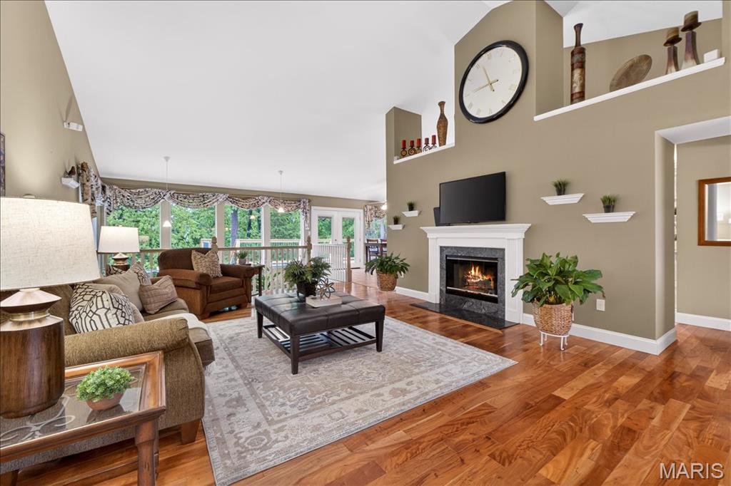 Charleston Oaks - Residential