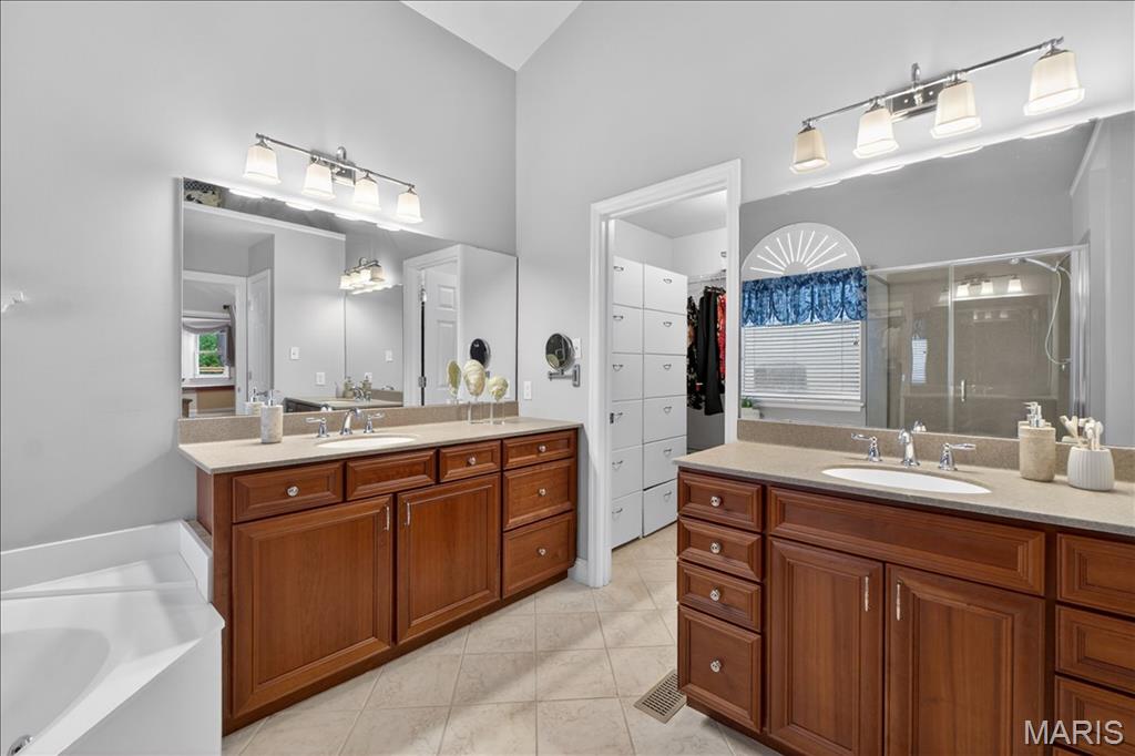Charleston Oaks - Residential