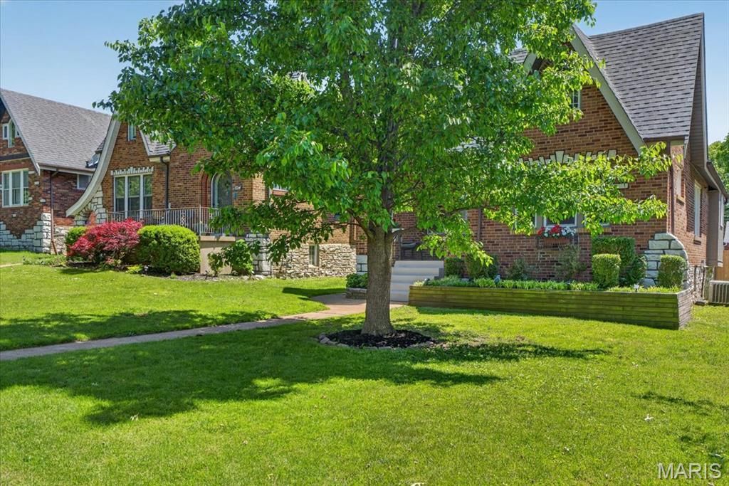 Photo of 6718 Oleatha Avenue, St Louis, MO 63139 (MLS # 26026814)