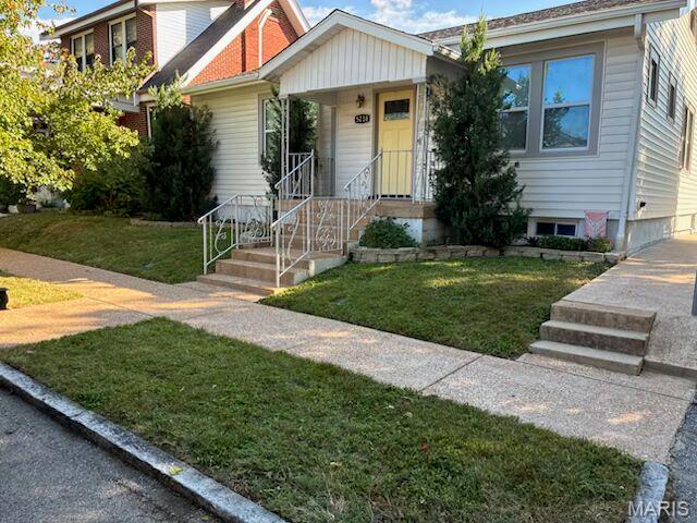 5238 Schollmeyer Avenue
