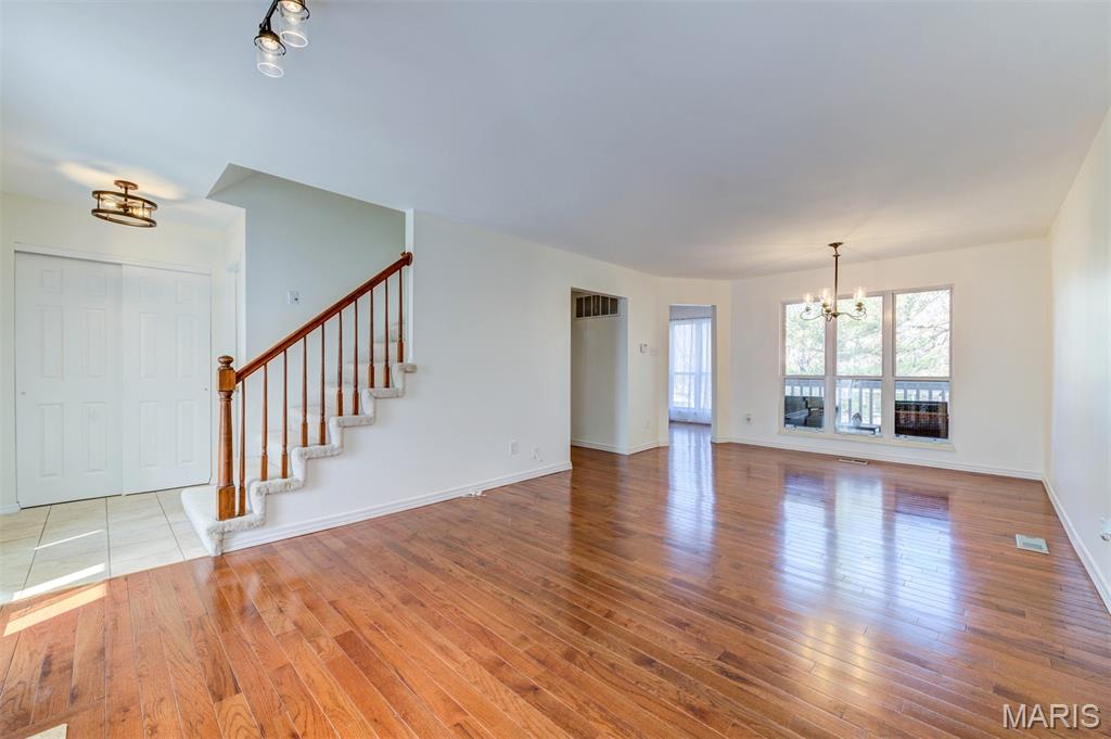 Spring Hill Farm Condo Ph 1 - Residential