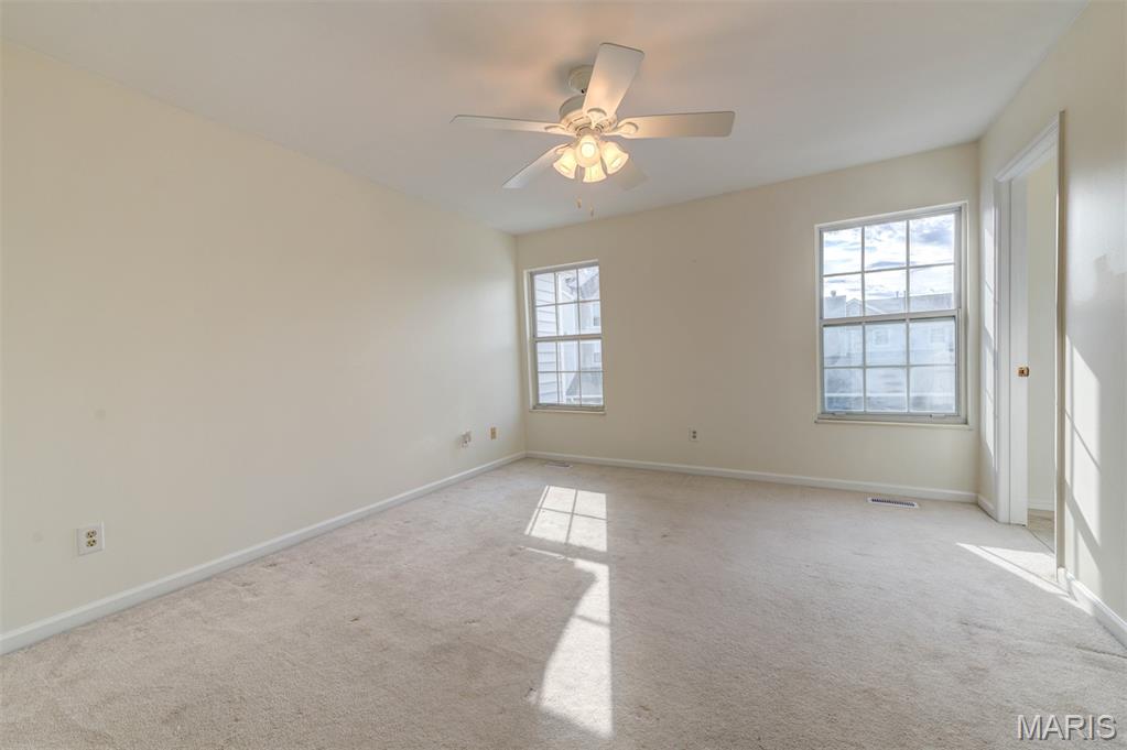 Spring Hill Farm Condo Ph 1 - Residential