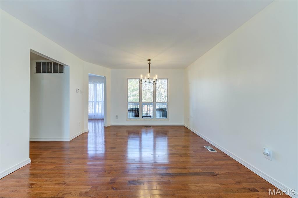 Spring Hill Farm Condo Ph 1 - Residential