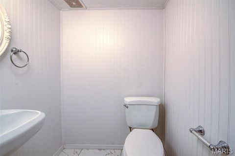 Tiny photo for 1408 Whispering Creek Drive, Ballwin, MO 63021 (MLS # 26017791)