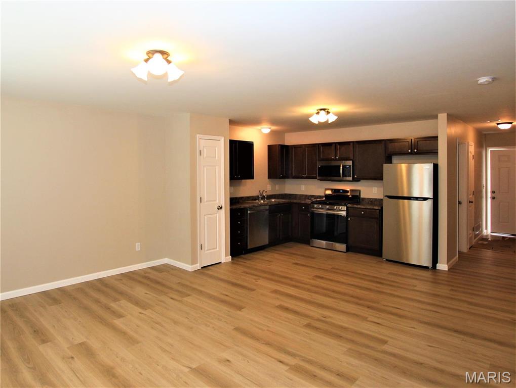 Laura Hills - Residential Lease