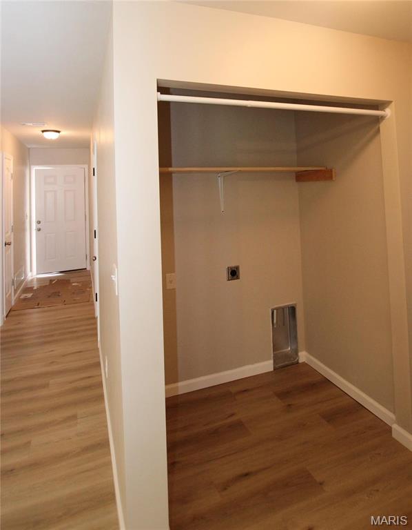 Laura Hills - Residential Lease