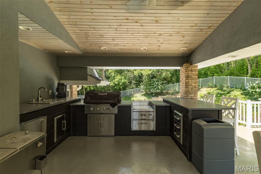 Oakville Woods - Residential