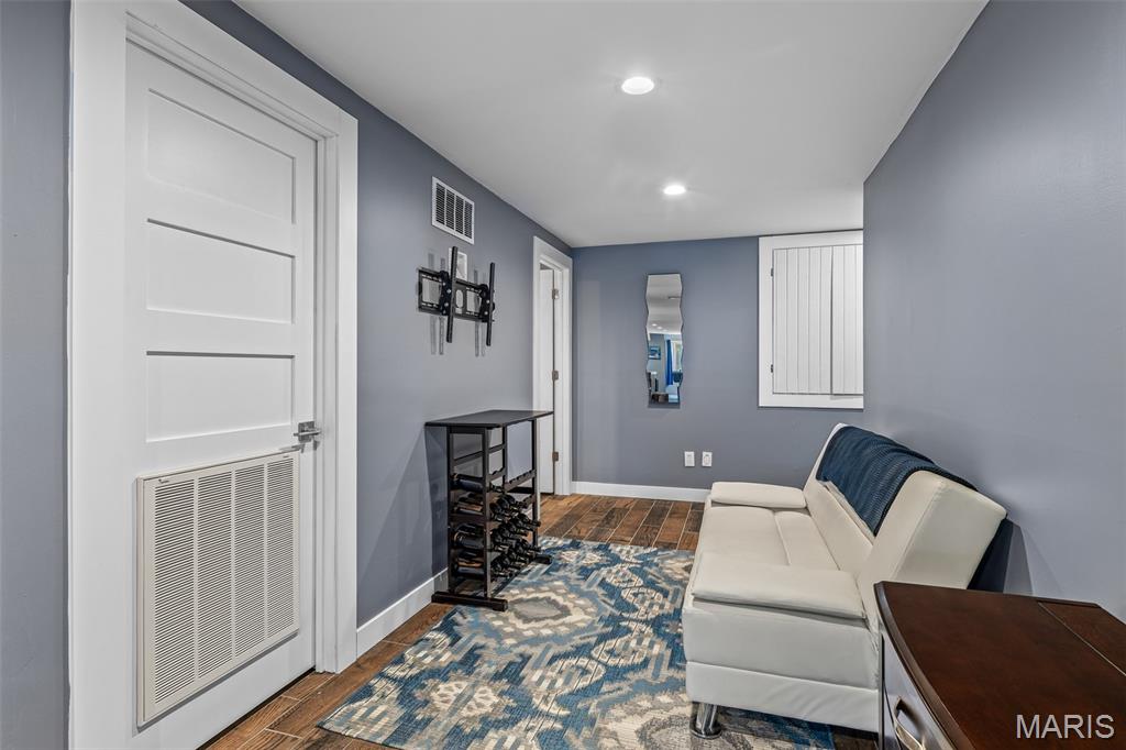 Oakville Woods - Residential