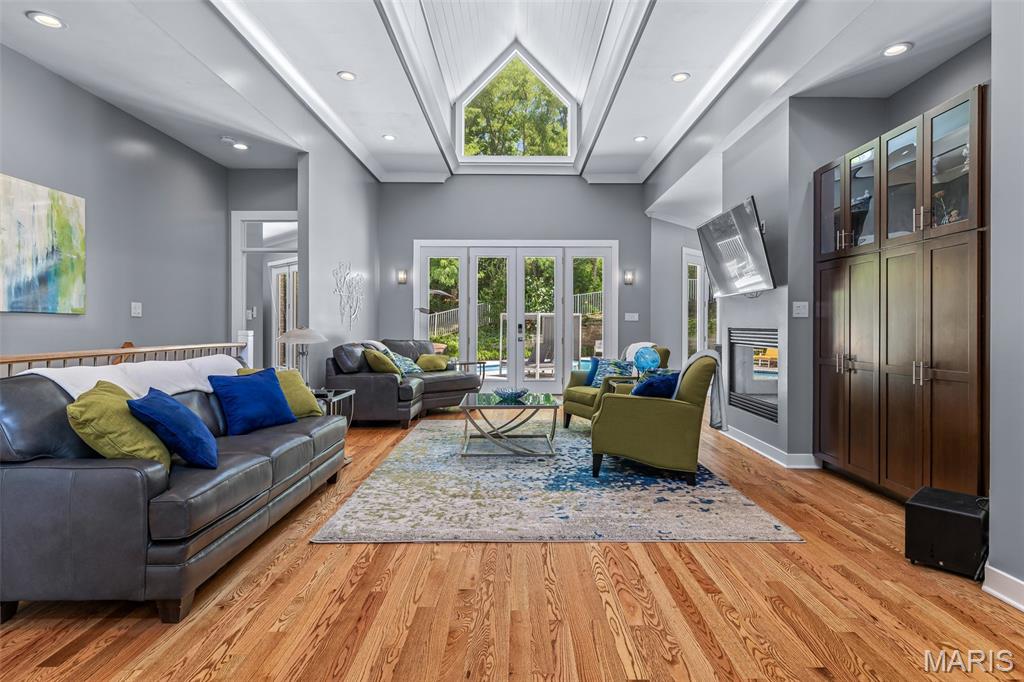 Oakville Woods - Residential