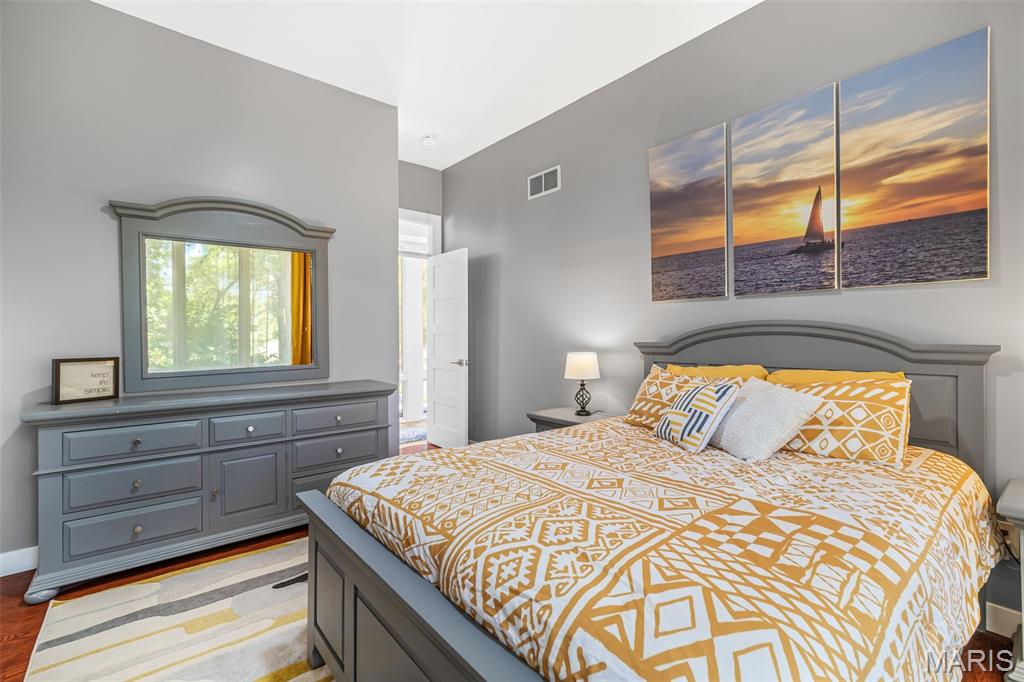 Oakville Woods - Residential