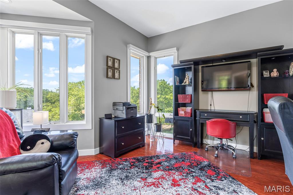 Oakville Woods - Residential