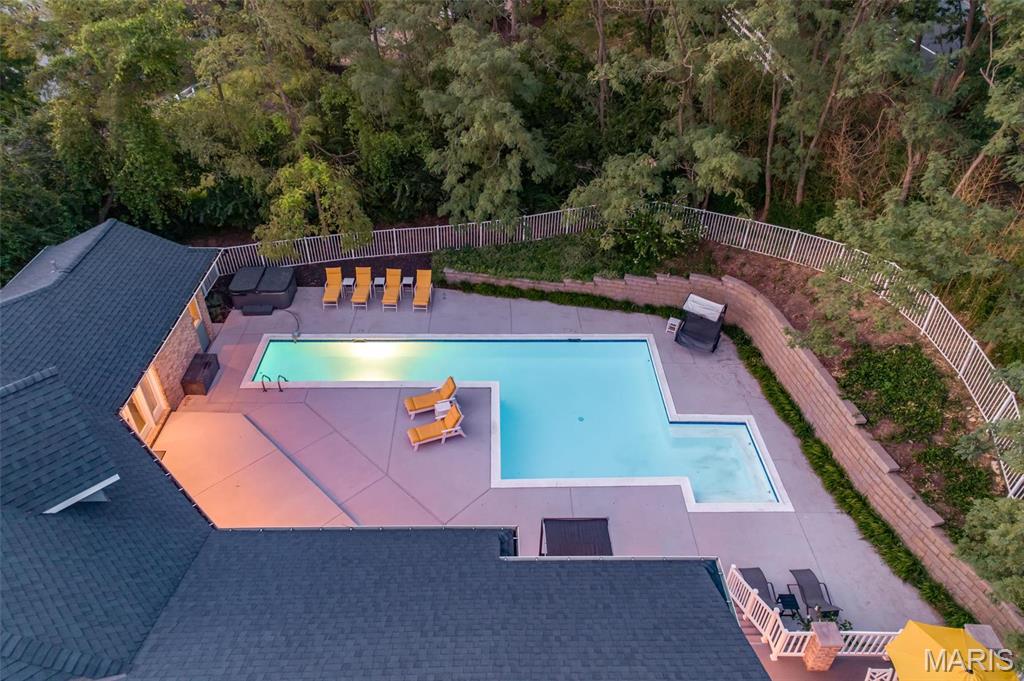 Oakville Woods - Residential