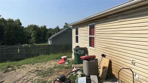 Tiny photo for 330 Julie Court, Elsberry, MO 63343 (MLS # 25057421)