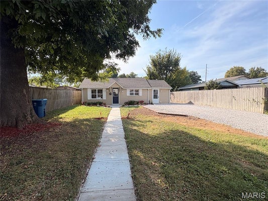 522 B ST, BETHALTO, IL 62010 - Image 23a66d2a07fa49ebcddae8f88f5c19e0/2294096051