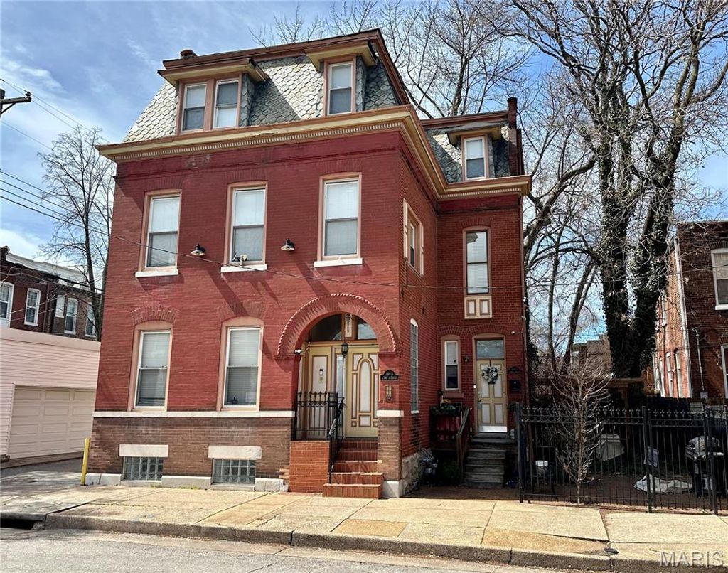 Photo of 2609 Lemp Avenue #B, St Louis, MO 63118 (MLS # 26024557)