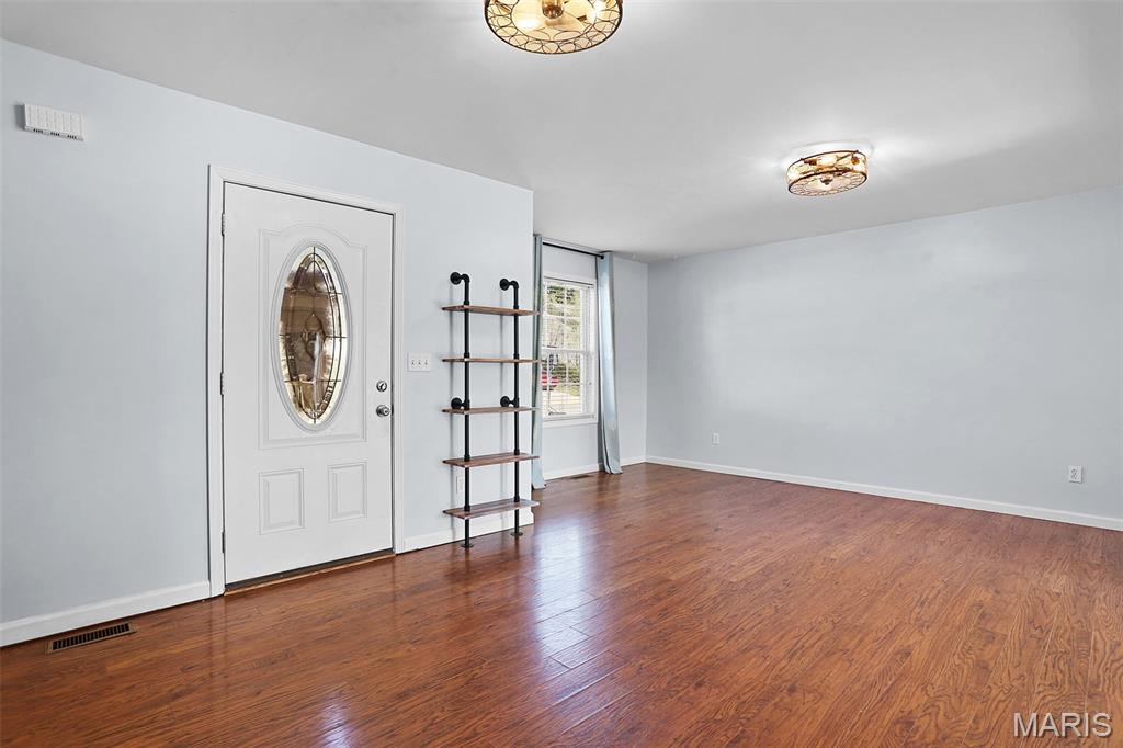240 S Ridge Court