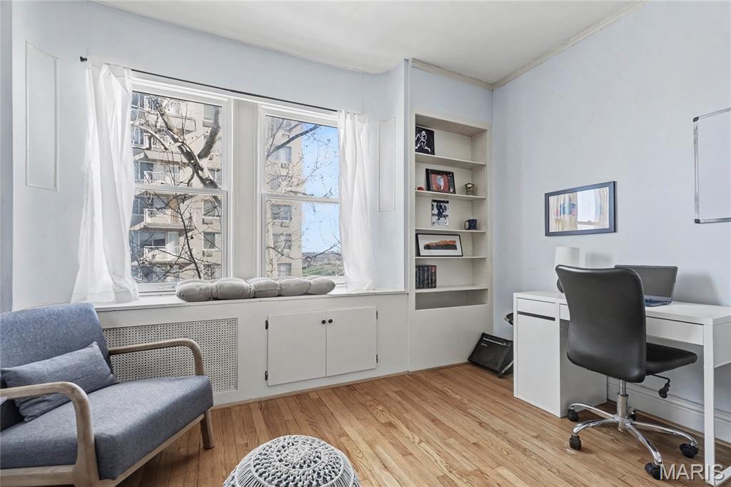 Versailles Condo - Residential