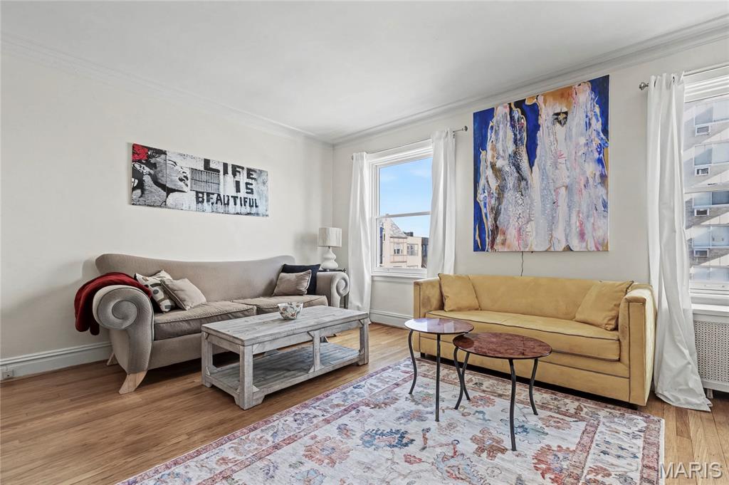 Versailles Condo - Residential