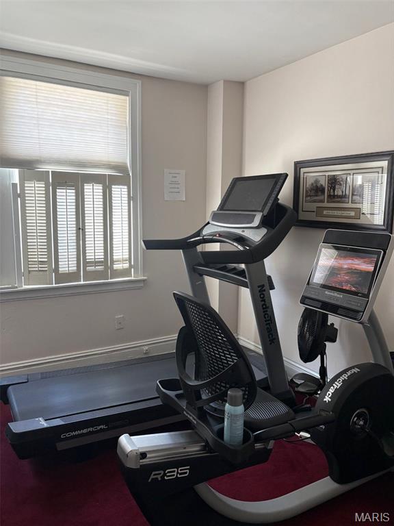 Versailles Condo - Residential