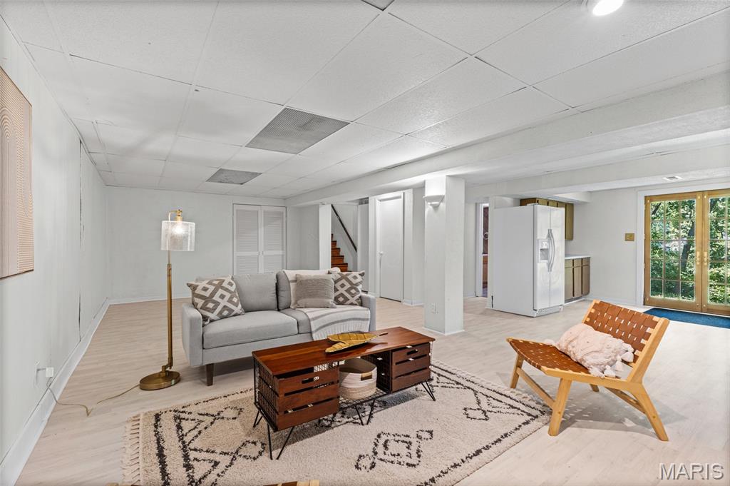 Creekwood Manor - Residential