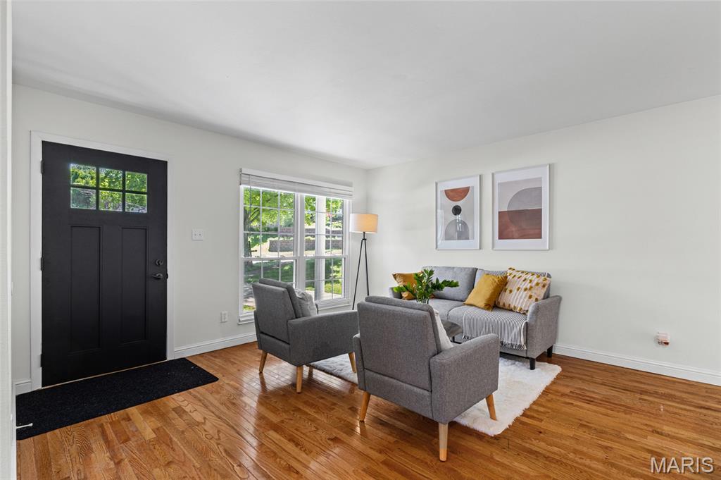 Creekwood Manor - Residential