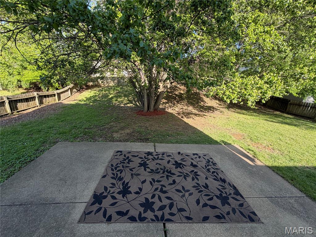 1316 Whispering Ridge Lane