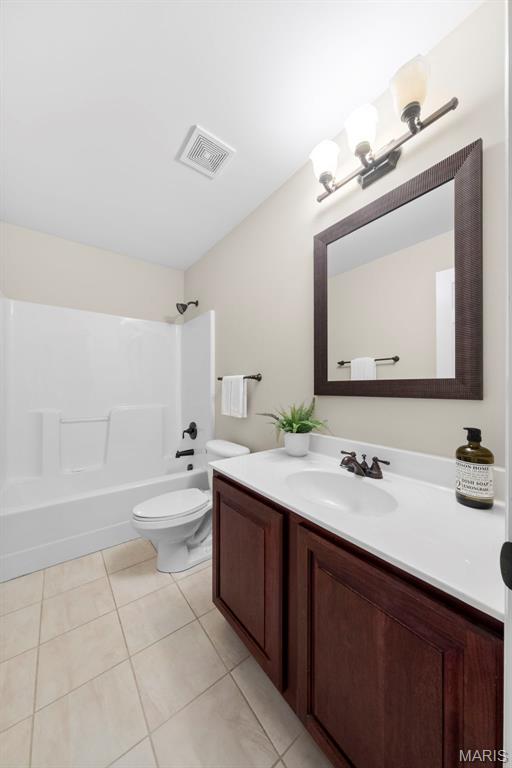 St Charles, Missouri 63303, United States, 3 Bedrooms Bedrooms, ,3 BathroomsBathrooms,Residential,Active,127433