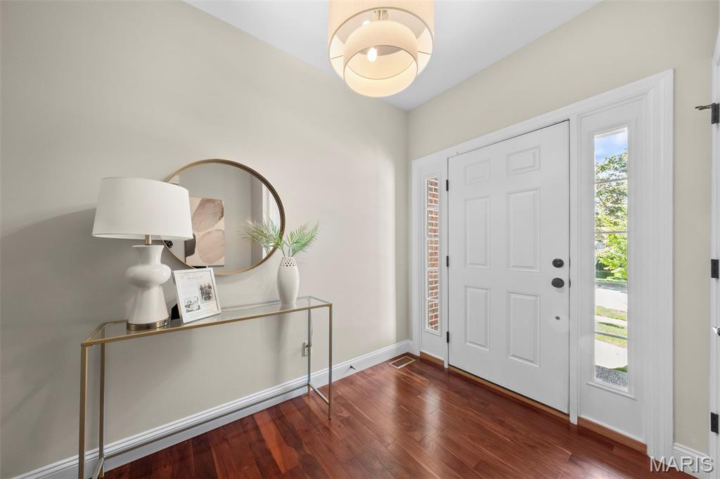 St Charles, Missouri 63303, United States, 3 Bedrooms Bedrooms, ,3 BathroomsBathrooms,Residential,Active,127433