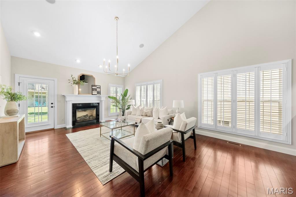 St Charles, Missouri 63303, United States, 3 Bedrooms Bedrooms, ,3 BathroomsBathrooms,Residential,Active,127433