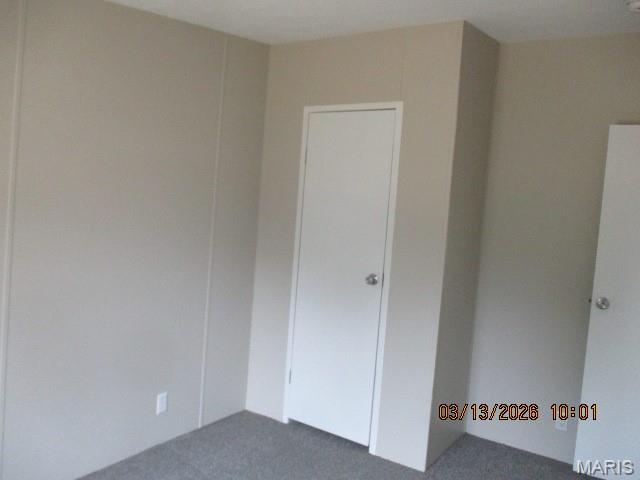 Montgomery River - Residential