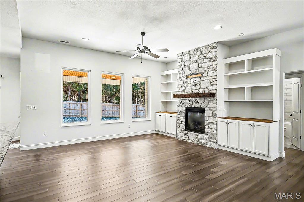 South Wind 4 - Residential