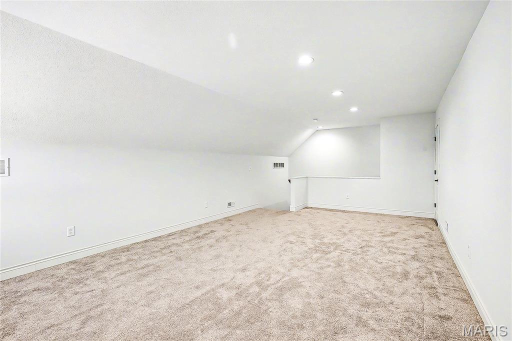 South Wind 4 - Residential