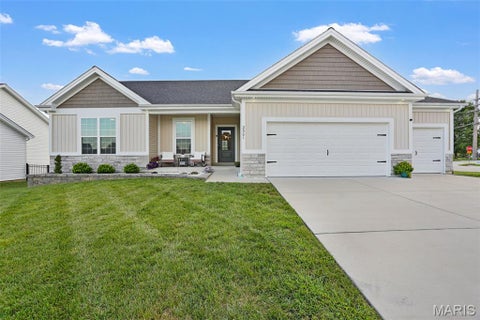 Photo of 2301 Peyton's Place PL, Washington, MO 63090 (MLS # 26059114)