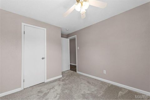 Tiny photo for 542 W Cherry Street, Winfield, MO 63389 (MLS # 25062433)