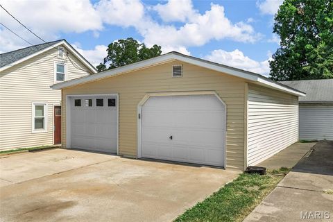 Tiny photo for 542 W Cherry Street, Winfield, MO 63389 (MLS # 25062433)