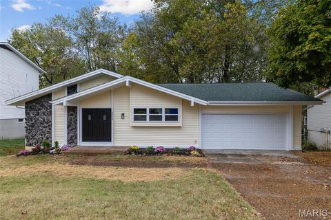 3033 Yale Boulevard St Charles MO 63301