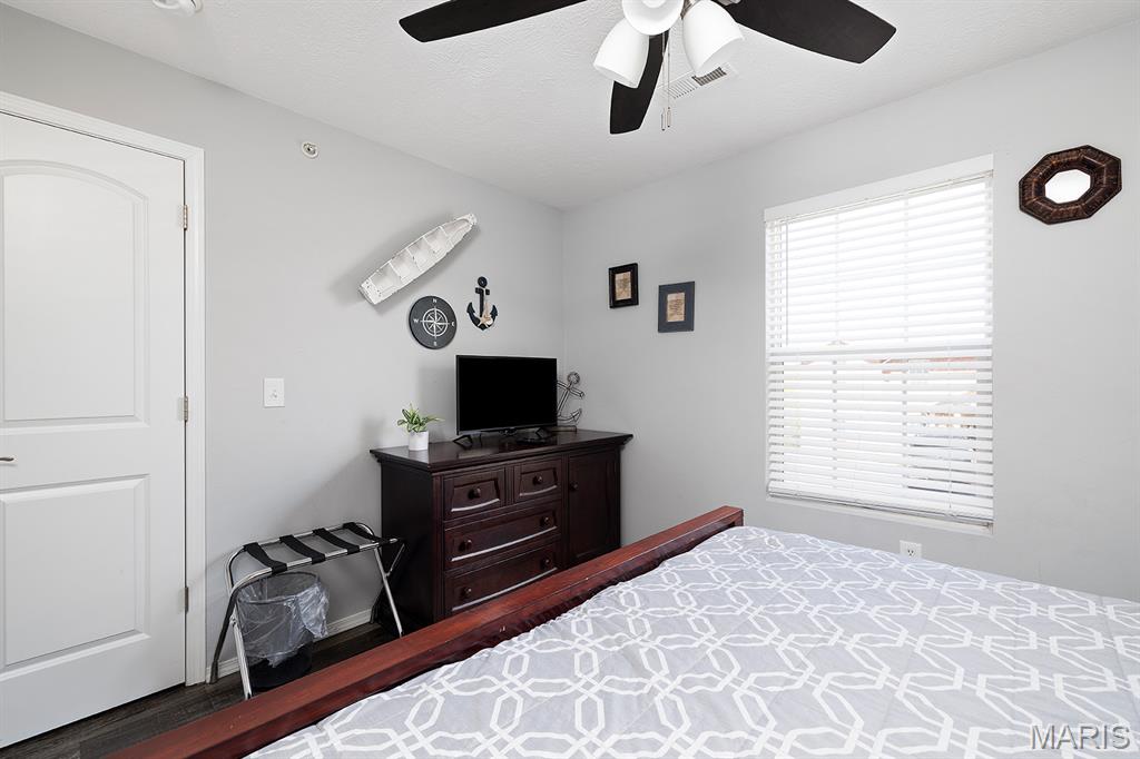 The Vineyard Condominiums - Residential