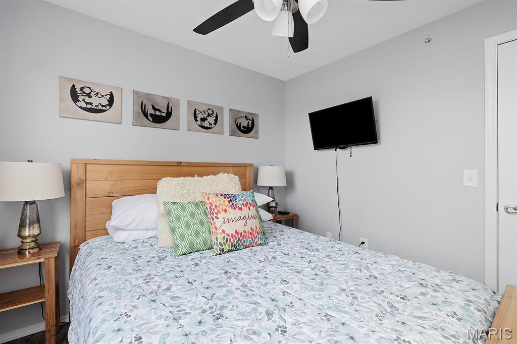 The Vineyard Condominiums - Residential