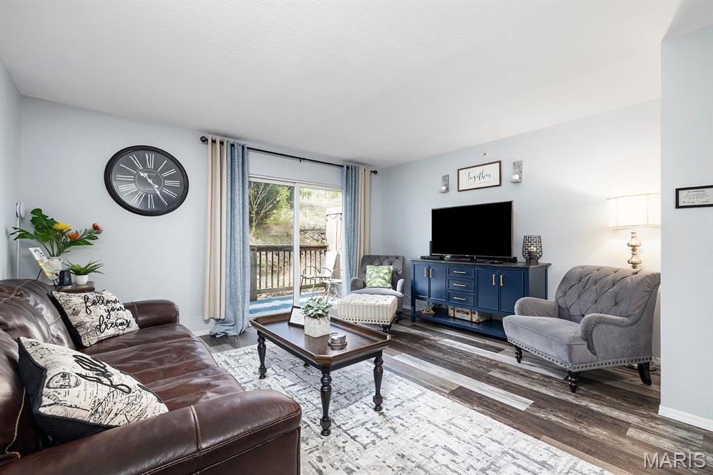 The Vineyard Condominiums - Residential