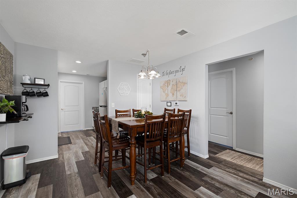 The Vineyard Condominiums - Residential