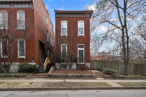 Photo of 2918 Wisconsin Avenue, St Louis, MO 63118 (MLS # 26017077)