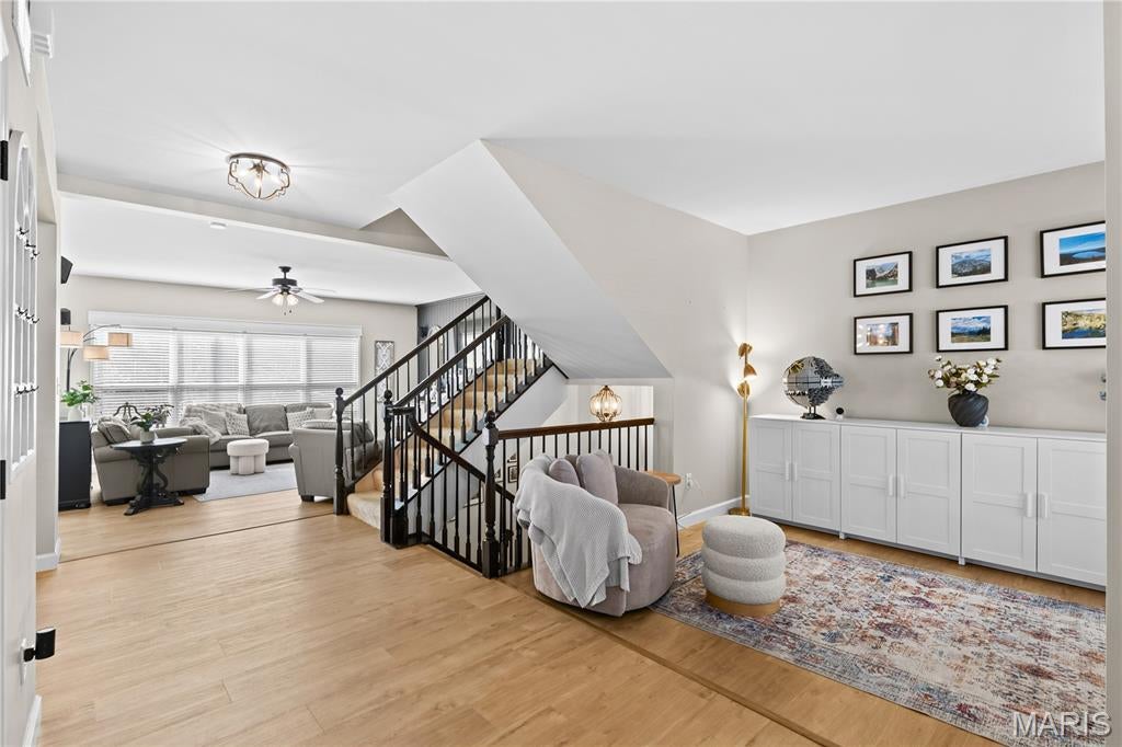 616 Prairiegate Court