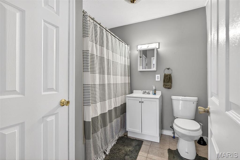 Lewis Lucas 4th Add - Residential