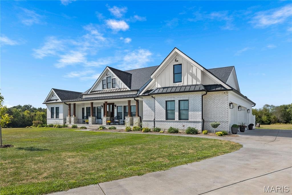 129 Lonesome Dove Way