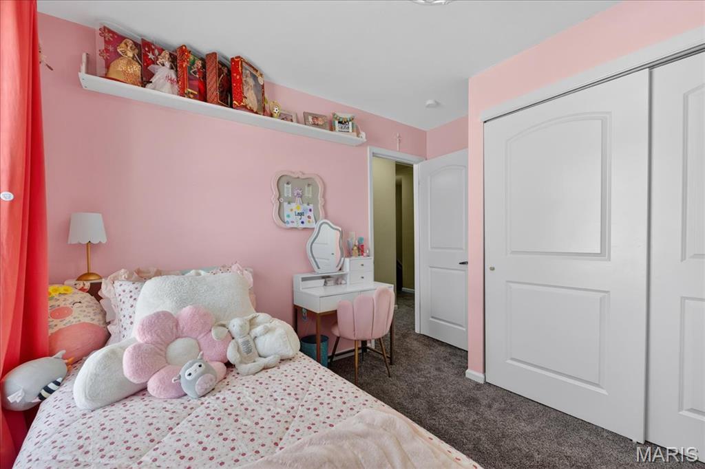 Sunset Ac Condos #8 Ph1 - Residential