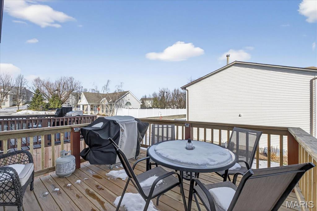 Sunset Ac Condos #8 Ph1 - Residential