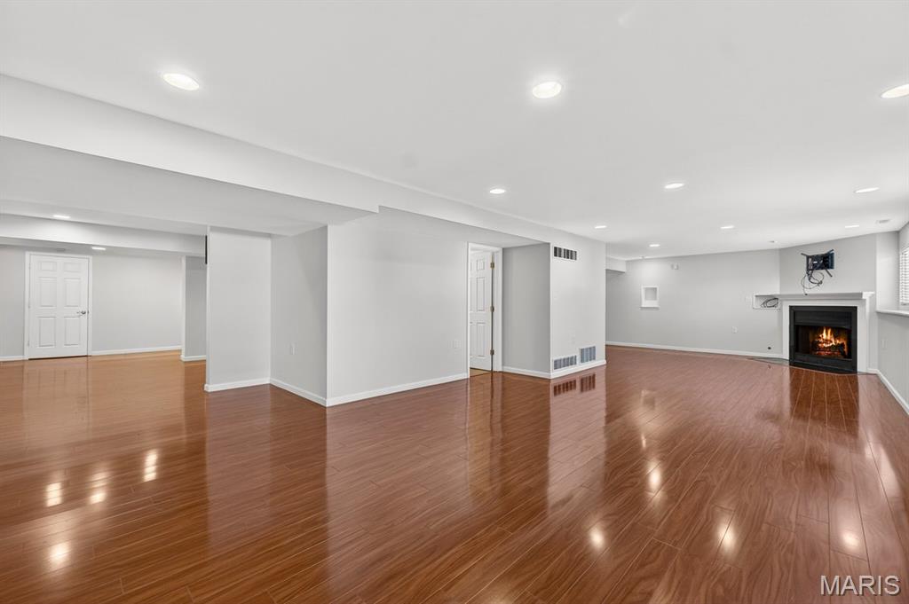 Richmond Place - Residential