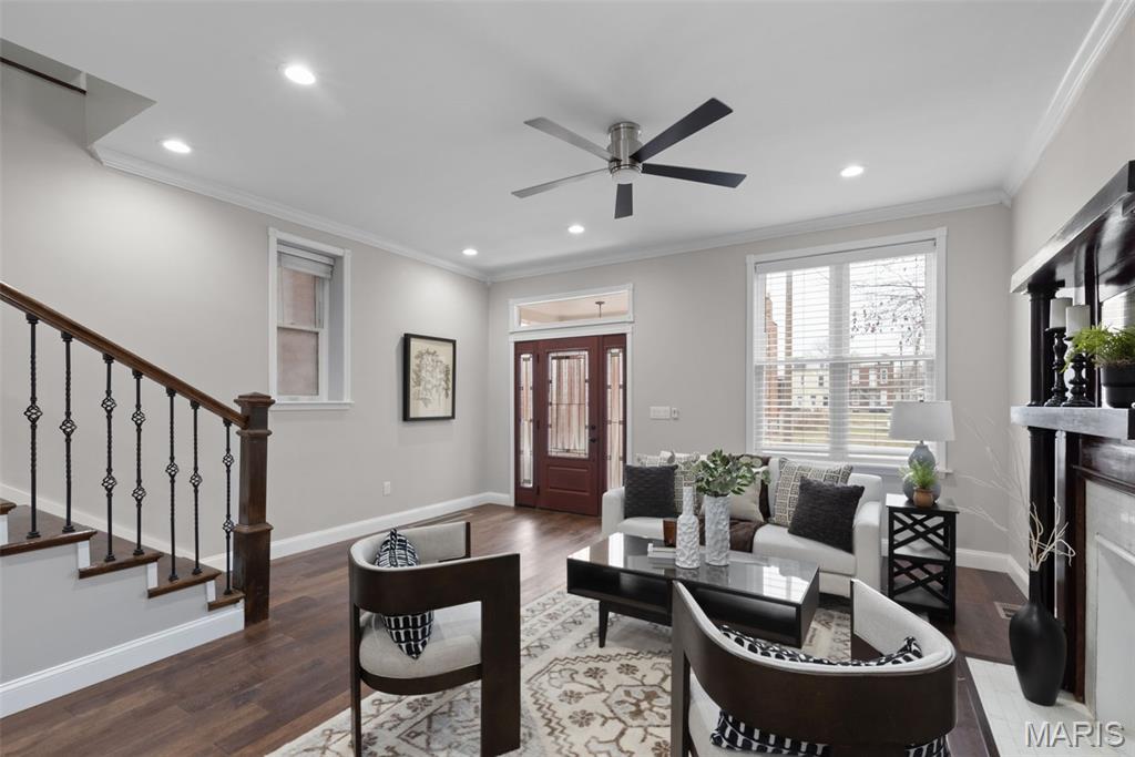 2911 Michigan Avenue